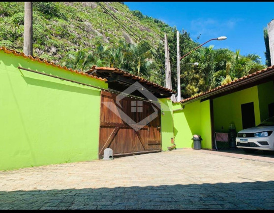 Imagem Casa com 4 Quartos à Venda, 573 m² em Fonseca - Niterói Imagem Casa com 4 Quartos à Venda, 573 m² em Fonseca - Niterói