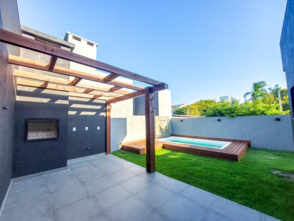Imagem Casa com 3 Quartos à Venda, 120 m² em Araçá - Capao Da Canoa