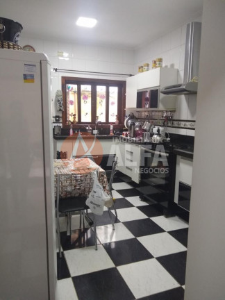 Imagem Casa com 3 Quartos à Venda, 290 m² em Transurb - Itapevi