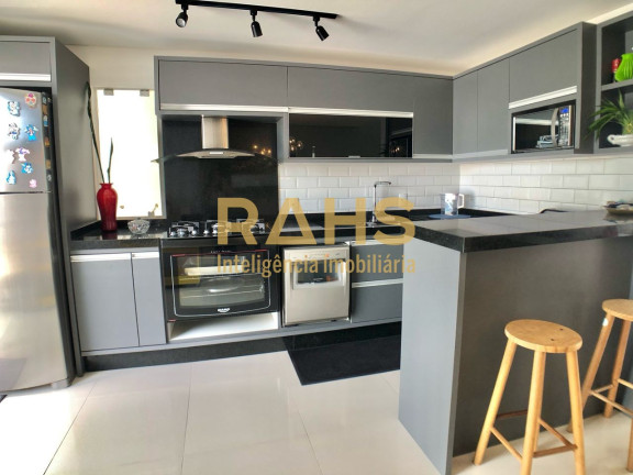 Imagem Casa com 3 Quartos à Venda, 115 m² em Vila Nova - Joinville Imagem Casa com 3 Quartos à Venda, 115 m² em Vila Nova - Joinville