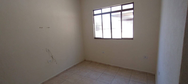 Imagem Casa com 1 Quarto para Alugar, em Jardim Dona Sinhá - São Paulo Imagem Casa com 1 Quarto para Alugar, em Jardim Dona Sinhá - São Paulo