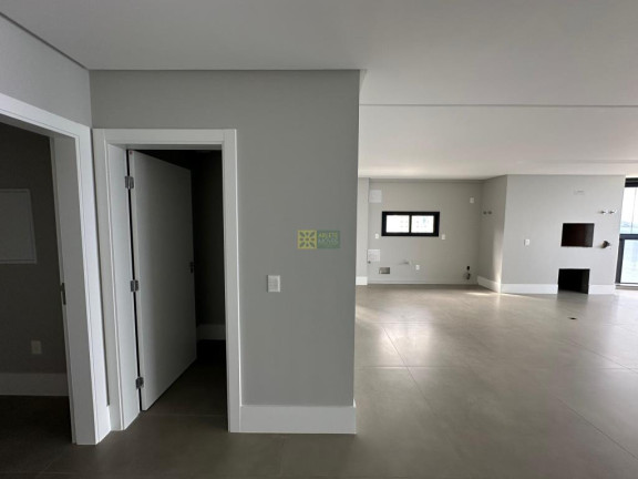 Imagem Apartamento com 4 Quartos à Venda, 199 m² em Meia Praia - Itapema Imagem Apartamento com 4 Quartos à Venda, 199 m² em Meia Praia - Itapema