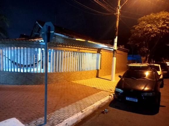 Imagem Casa com 2 Quartos à Venda, 131 m² em Solemar - Praia Grande Imagem Casa com 2 Quartos à Venda, 131 m² em Solemar - Praia Grande