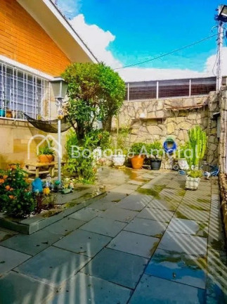 Imagem Casa com 2 Quartos à Venda, 160 m² em Taquaral - Campinas Imagem Casa com 2 Quartos à Venda, 160 m² em Taquaral - Campinas