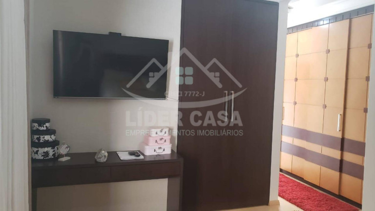 Imagem Casa com 3 Quartos à Venda, 305 m² em Centro - Arapongas Imagem Casa com 3 Quartos à Venda, 305 m² em Centro - Arapongas
