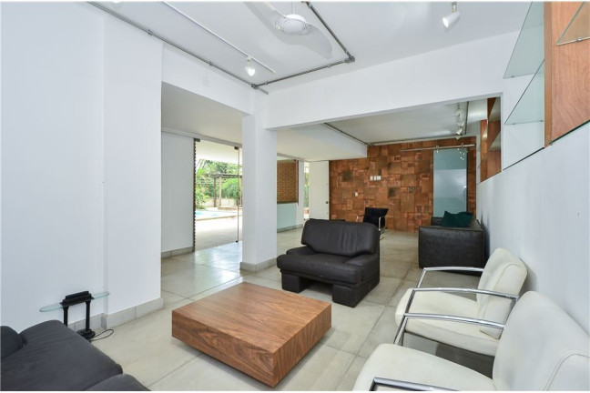 Imagem Casa com 4 Quartos à Venda,  em Morumbi - São Paulo