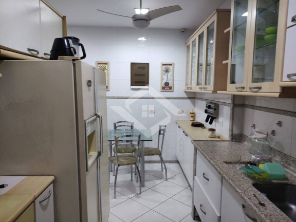 Imagem Apartamento com 3 Quartos à Venda, 165 m² em Copacabana - Rio De Janeiro Imagem Apartamento com 3 Quartos à Venda, 165 m² em Copacabana - Rio De Janeiro