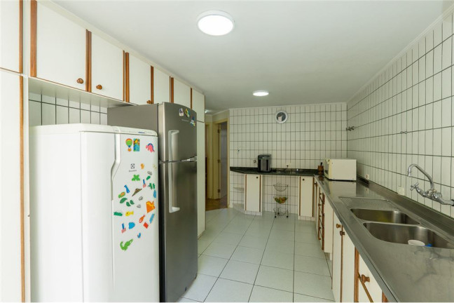 Imagem Casa com 5 Quartos à Venda,  em Jardim Das Bandeiras - São Paulo