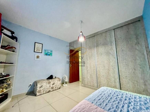 Imagem Casa com 4 Quartos à Venda, 210 m² em Santa Terezinha - Belo Horizonte Imagem Casa com 4 Quartos à Venda, 210 m² em Santa Terezinha - Belo Horizonte