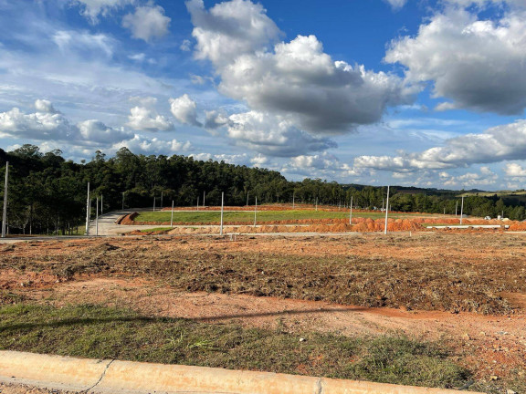 Imagem Terreno à Venda, 250 m² em Brigadeiro Tobias - Sorocaba Imagem Terreno à Venda, 250 m² em Brigadeiro Tobias - Sorocaba