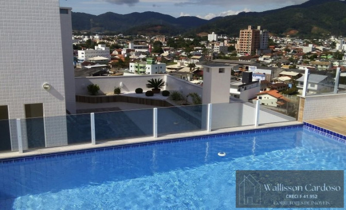 Imagem Apartamento com 2 Quartos à Venda, 90 m² em Centro - Camboriú