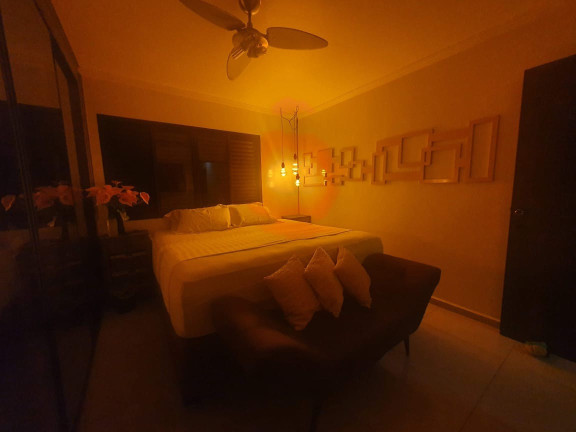 Imagem Casa com 3 Quartos à Venda, 392 m² em Jardim Duprat - São Paulo