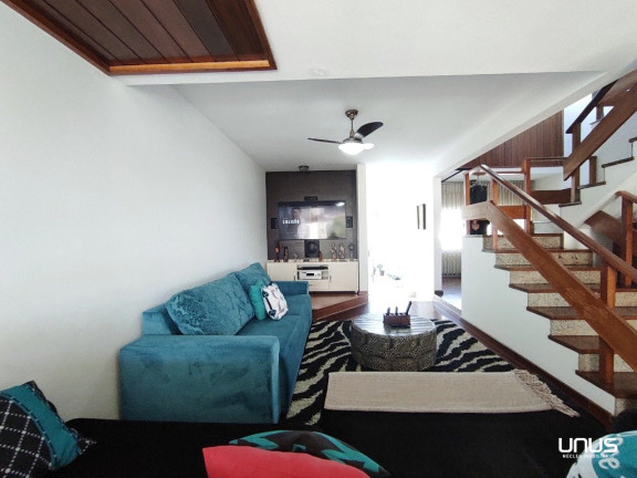 Imagem Casa com 3 Quartos à Venda,  em Ponta De Baixo - São José