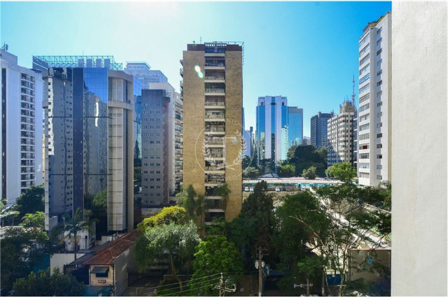 Imagem Apartamento com 3 Quartos à Venda, 256 m² em Cerqueira César - São Paulo