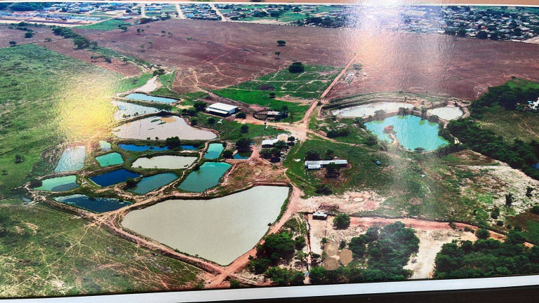 Imagem Terreno à Venda, 300 m² em Paranatinga Imagem Terreno à Venda, 300 m² em Paranatinga