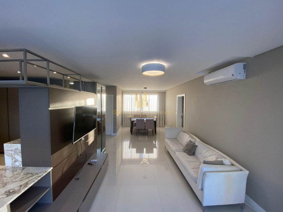 Imagem Apartamento com 3 Quartos à Venda, 134 m² em Centro - Balneário Camboriú Imagem Apartamento com 3 Quartos à Venda, 134 m² em Centro - Balneário Camboriú