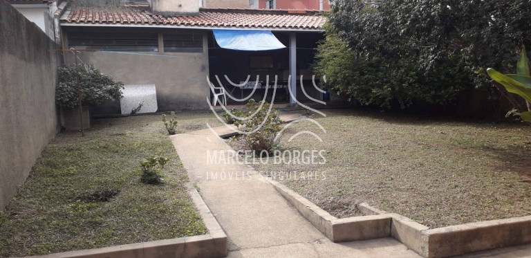 Imagem Casa com 3 Quartos à Venda, 241 m² em Vila Vianelo - Jundiaí