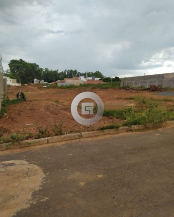 Terreno à Venda, 343 m² em Ibituruna - Montes Claros