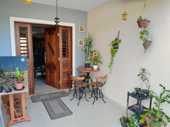 Casa com 3 Quartos à Venda, 180 m² em Centro - Eusébio