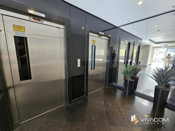 Imagem Apartamento com 2 Quartos à Venda, 66 m² em Centro - Florianópolis Imagem Apartamento com 2 Quartos à Venda, 66 m² em Centro - Florianópolis