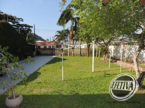 Imagem Casa com 3 Quartos à Venda, 280 m² em Centro - Guaratuba