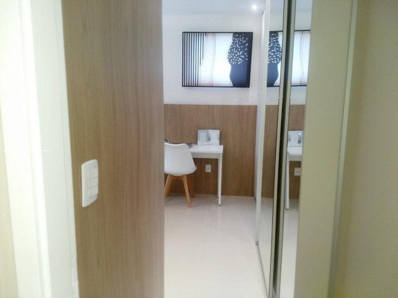 Imagem Apartamento com 4 Quartos à Venda, em Freguesia - Rio De Janeiro Imagem Apartamento com 4 Quartos à Venda, em Freguesia - Rio De Janeiro