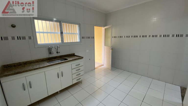 Imagem Sobrado com 2 Quartos à Venda, 86 m² em Canto Do Forte - Praia Grande Imagem Sobrado com 2 Quartos à Venda, 86 m² em Canto Do Forte - Praia Grande