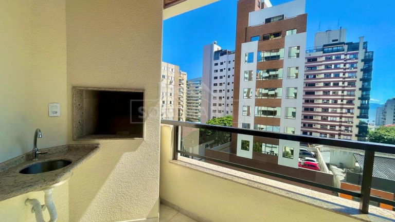 Imagem Apartamento com 3 Quartos à Venda, 110 m² em Centro - Florianópolis Imagem Apartamento com 3 Quartos à Venda, 110 m² em Centro - Florianópolis