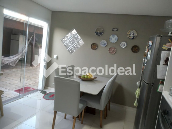 Imagem Casa com 3 Quartos à Venda, 200 m² em Jardim Ubirama - Lençóis Paulista Imagem Casa com 3 Quartos à Venda, 200 m² em Jardim Ubirama - Lençóis Paulista