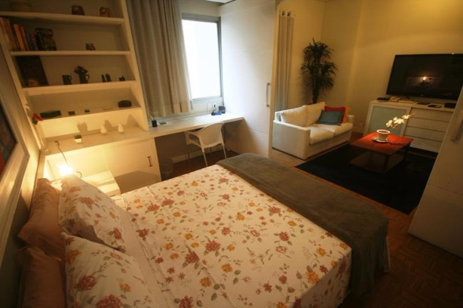 Imagem Imóvel com 1 Quarto para Temporada, 45 m² em Copacabana - Rio De Janeiro