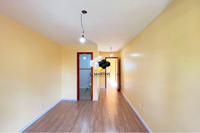 Imagem Casa com 3 Quartos à Venda, 230 m² em Hípica - Porto Alegre Imagem Casa com 3 Quartos à Venda, 230 m² em Hípica - Porto Alegre