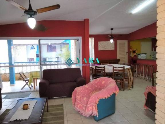 Imagem Casa com 7 Quartos à Venda, 450 m² em Praia Grande - Ubatuba Imagem Casa com 7 Quartos à Venda, 450 m² em Praia Grande - Ubatuba