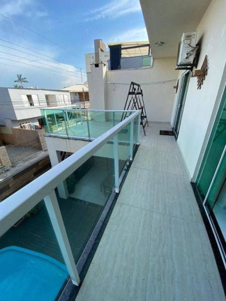 Sobrado com 4 Quartos à Venda, 170 m² em São João - Itajaí