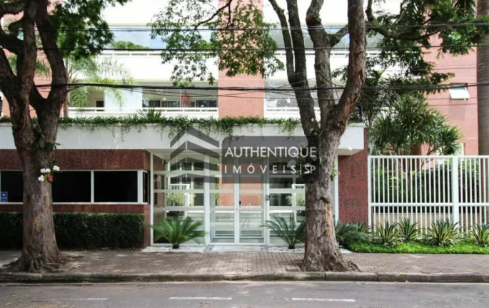 Imagem Cobertura com 3 Quartos à Venda, 245 m² em Itaim Bibi - São Paulo