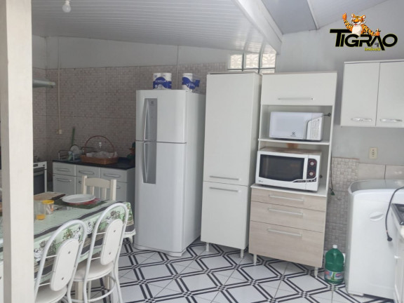 Imagem Casa com 3 Quartos à Venda, 270 m² em Nova Esperança - Balneário Camboriú