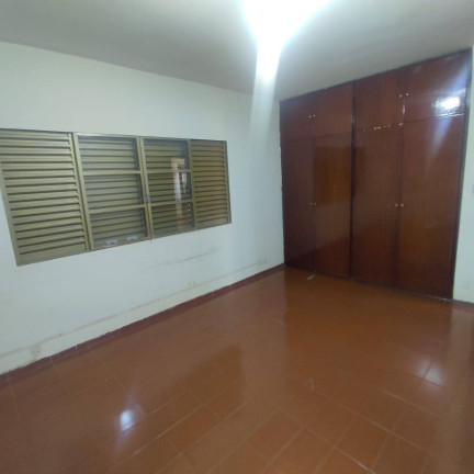 Imagem Casa com 3 Quartos à Venda, 300 m² em Vila Santana - Anápolis