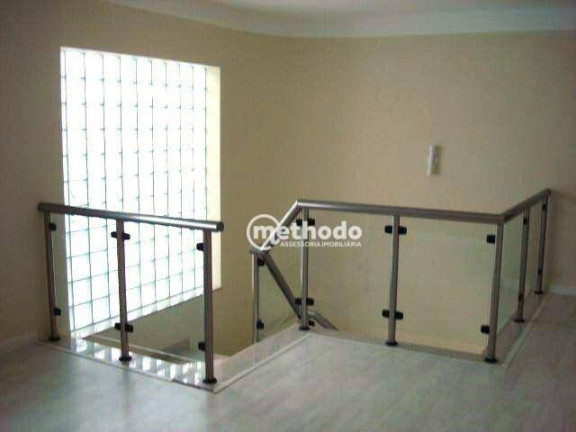 Imagem Casa com 3 Quartos à Venda, 330 m² em Swiss Park - Campinas Imagem Casa com 3 Quartos à Venda, 330 m² em Swiss Park - Campinas
