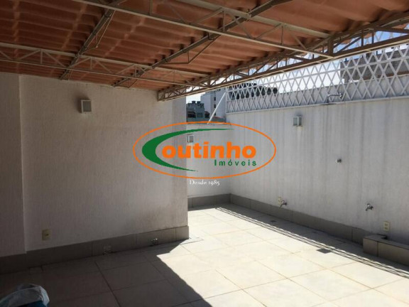 Imagem Casa com 5 Quartos à Venda, 236 m² em Tijuca - Rio De Janeiro Imagem Casa com 5 Quartos à Venda, 236 m² em Tijuca - Rio De Janeiro