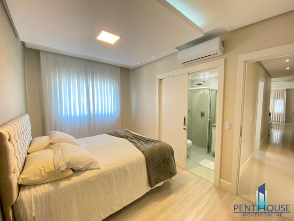 Imagem Apartamento com 6 Quartos à Venda, 228 m² em Centro - Balneário Camboriú Imagem Apartamento com 6 Quartos à Venda, 228 m² em Centro - Balneário Camboriú