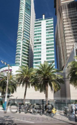 Imagem Apartamento com 3 Quartos à Venda, 121 m² em Centro - Balneário Camboriú Imagem Apartamento com 3 Quartos à Venda, 121 m² em Centro - Balneário Camboriú