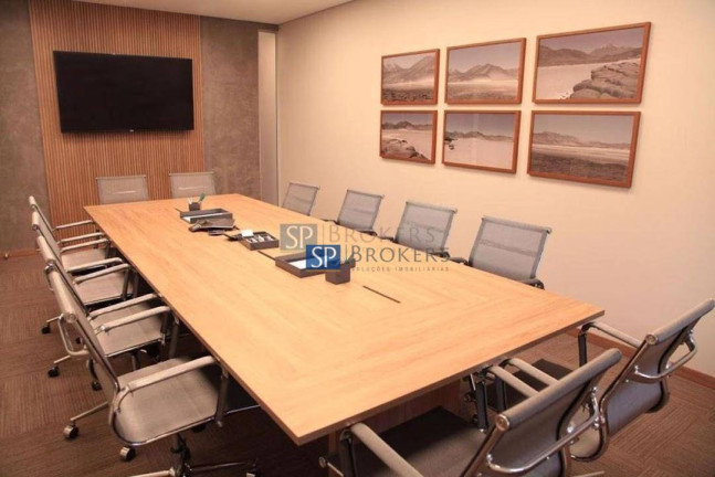 Sala Comercial para Alugar, 242 m² em Itaim Bibi - São Paulo