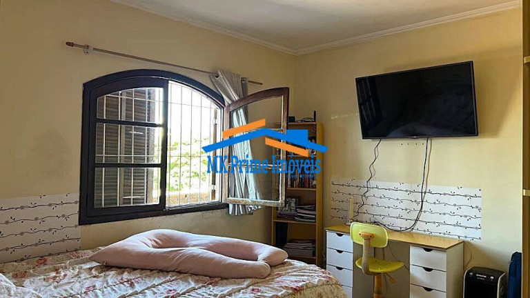 Imagem Casa com 3 Quartos à Venda, 180 m² em Parque Ipê - São Paulo