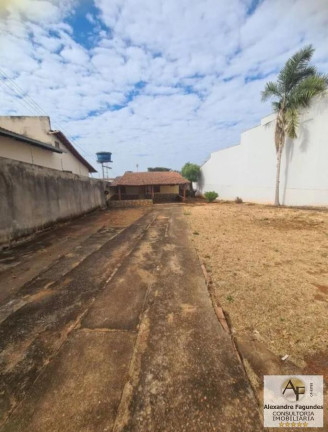Imagem Terreno à Venda, 416 m² em São Francisco - Goiânia Imagem Terreno à Venda, 416 m² em São Francisco - Goiânia