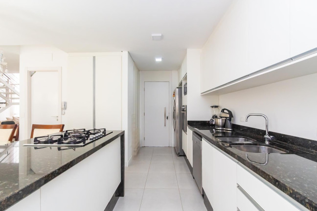 Imagem Casa de Condomínio com 4 Quartos à Venda, 204 m² em Santo Inácio - Curitiba Imagem Casa de Condomínio com 4 Quartos à Venda, 204 m² em Santo Inácio - Curitiba
