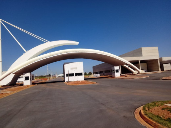 Terreno à Venda, 1.400 m² em Zona Industrial - Sorocaba