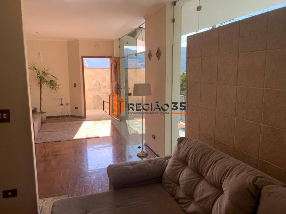 Imagem Casa com 3 Quartos à Venda, 300 m² em Vila Bela - Poços De Caldas