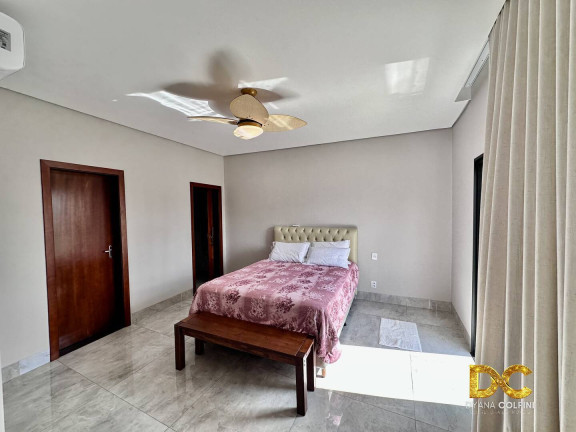 Imagem Casa de Condomínio com 4 Quartos à Venda, 259 m² em Condomínio Belvedere Ii - Cuiabá Imagem Casa de Condomínio com 4 Quartos à Venda, 259 m² em Condomínio Belvedere Ii - Cuiabá