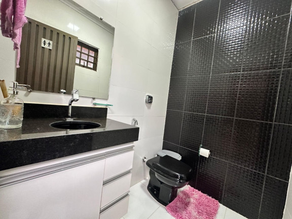 Imagem Casa com 3 Quartos à Venda, 180 m² em Jardim Leonora - Itumbiara Imagem Casa com 3 Quartos à Venda, 180 m² em Jardim Leonora - Itumbiara