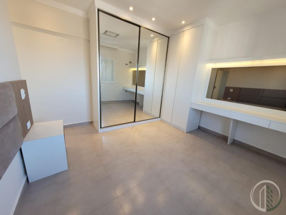 Imagem Apartamento com 2 Quartos à Venda, 70 m² em Campo Grande - Santos