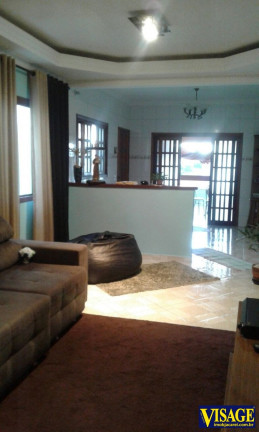 Imagem Casa com 3 Quartos à Venda, 250 m² em Jd. Terras De Sao Joao - Jacareí